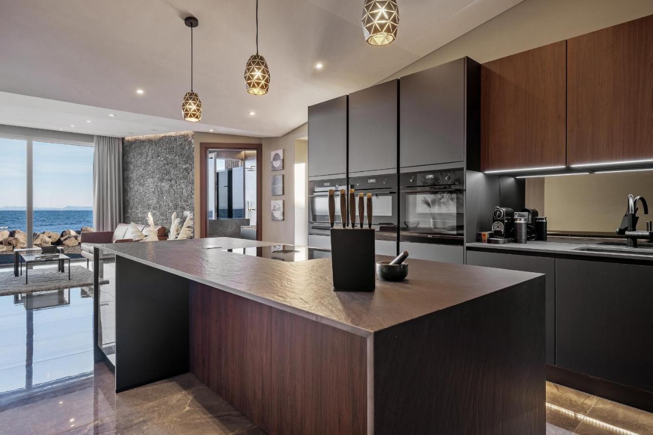 Bay View Apartments Gardur Bagian luar foto