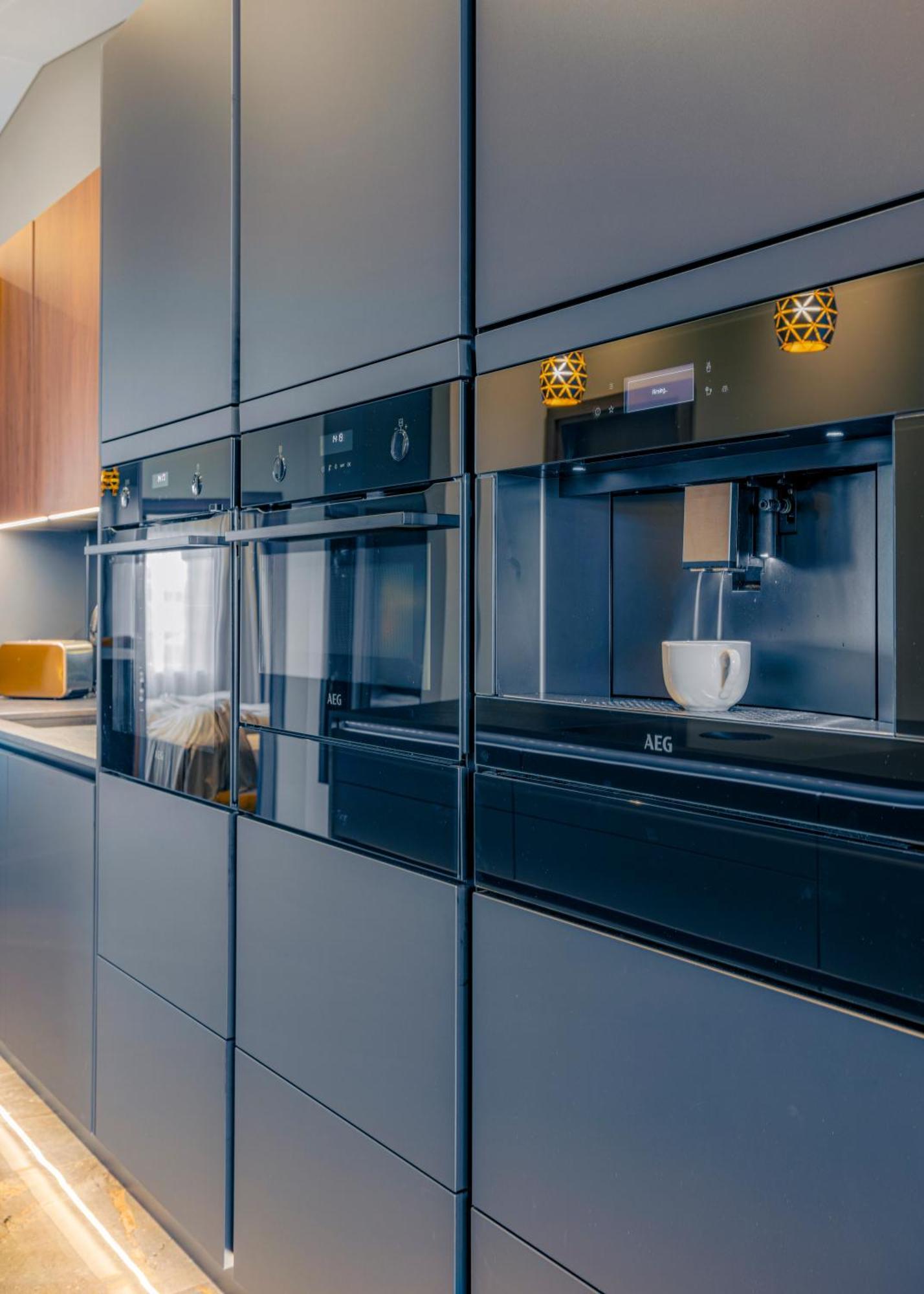 Bay View Apartments Gardur Bagian luar foto