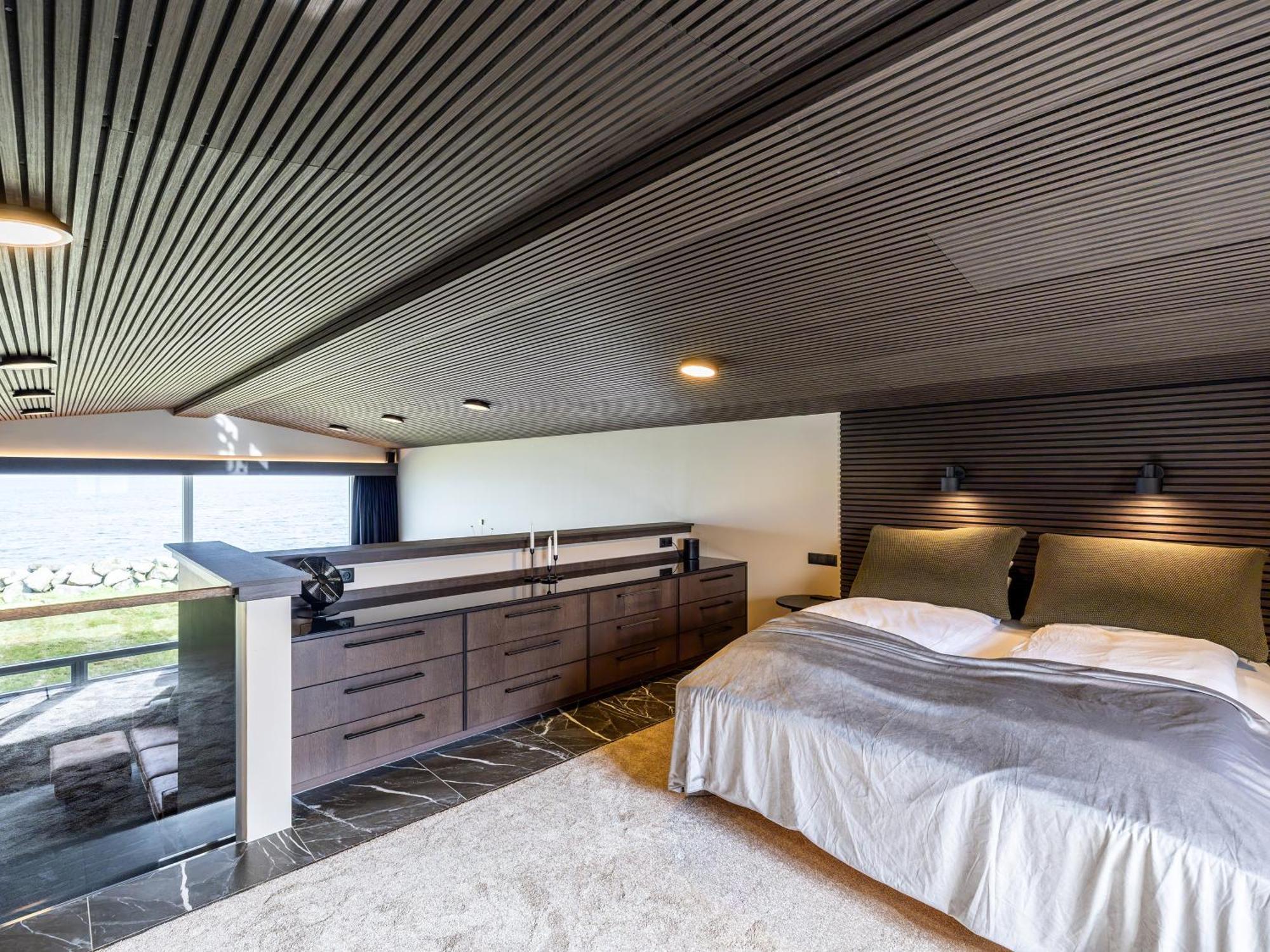 Bay View Apartments Gardur Bagian luar foto