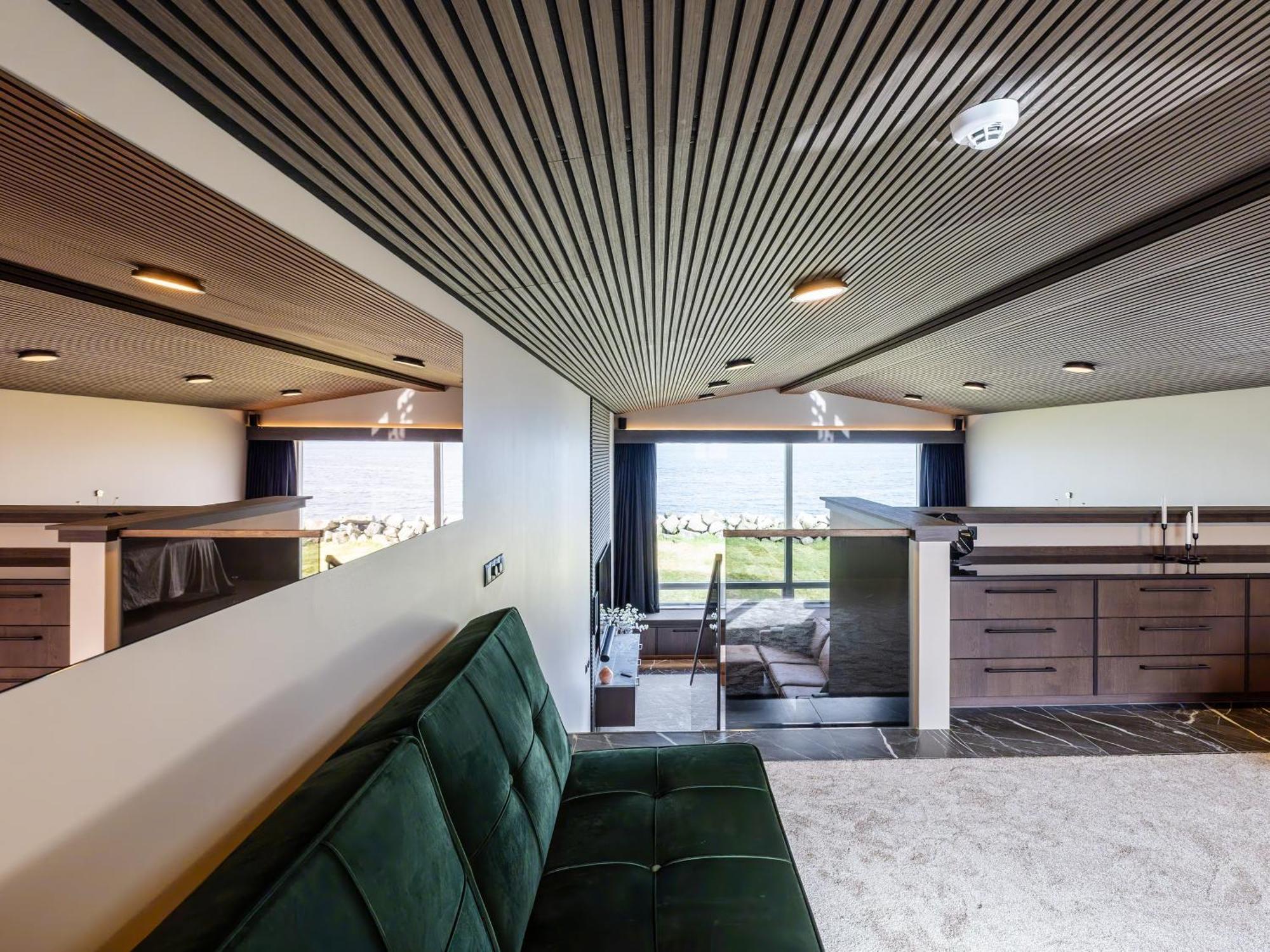 Bay View Apartments Gardur Bagian luar foto